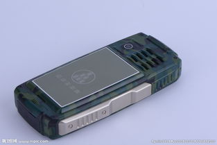 数字浪潮中的视觉与内核 数码产品图片与软件开发的技术交响